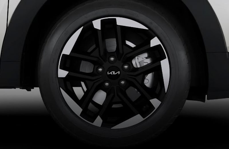 Kia Carens Clavis alloy wheels